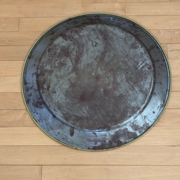 Vintage Mid Century Modern Large Round 19” Across Metal Tray - Picture 5 of 9